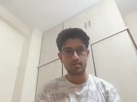 Snapshot of arjun_077 chatting on 10/10/25, 08:30 arjun 077 online show from 10/10/25, 08:30