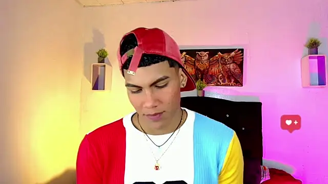 Snapshot of Damian_latinxxx chatting on 03/06/25, 11:03 Damian latinxxx online show from 03/06/25, 11:03