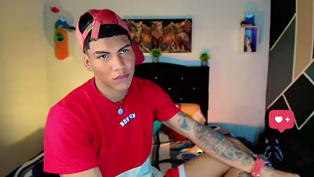 Snapshot of Damian_latinxxx chatting on 03/09/25, 06:06 Damian latinxxx online show from 03/09/25, 06:06