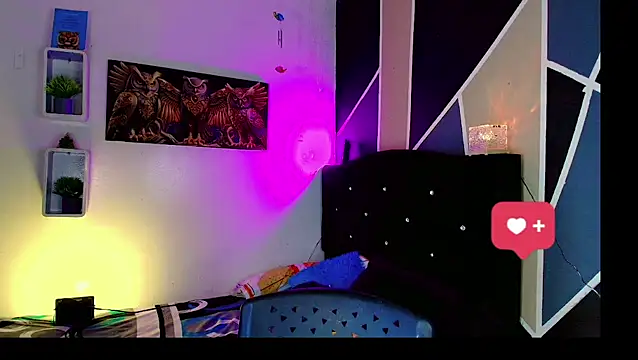 Snapshot of Damian_latinxxx chatting on 03/17/25, 07:24 Damian latinxxx online show from 03/17/25, 07:24