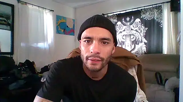 Snapshot of JohnnyDeep187 chatting on 12/18/24, 10:02 JohnnyDeep187 online show from 12/18/24, 10:02