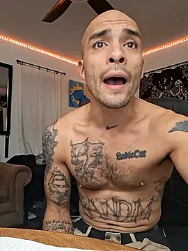 Snapshot of JohnnyDeep187 chatting on 10/07/25, 05:15 JohnnyDeep187 online show from 10/07/25, 05:15