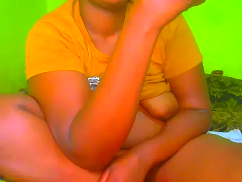 Snapshot of nasty_rasta chatting on 02/16/25, 07:49 nasty rasta online show from 02/16/25, 07:49