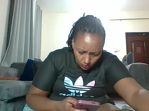 Snapshot of nasty_rasta chatting on 10/28/25, 04:31 nasty rasta online show from 10/28/25, 04:31