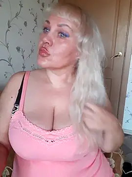 IsabellaBoni online show from 11/16/25, 07:25