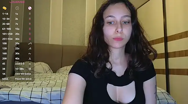 Snapshot of Agatha_Sade chatting on 02/18/25, 03:54 Agatha Sade online show from 02/18/25, 03:54