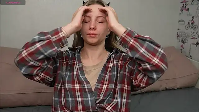 bubble bbb online show from 10/24/25, 04:20