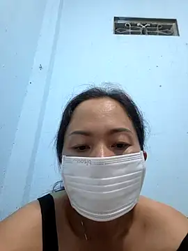 Snapshot of Baby-sexytits18 chatting on 03/08/25, 03:35 Baby-sexytits18 online show from 03/08/25, 03:35