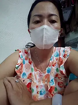 Snapshot of Baby-sexytits18 chatting on 09/08/25, 10:20 Baby-sexytits18 online show from 09/08/25, 10:20
