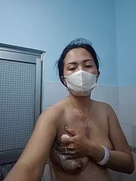Snapshot of Baby-sexytits18 chatting on 09/09/25, 11:32 Baby-sexytits18 online show from 09/09/25, 11:32