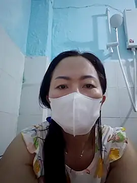 Snapshot of Baby-sexytits18 chatting on 11/11/25, 11:49 Baby-sexytits18 online show from 11/11/25, 11:49