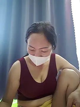 Snapshot of Baby-sexytits18 chatting on 11/14/25, 01:37 Baby-sexytits18 online show from 11/14/25, 01:37