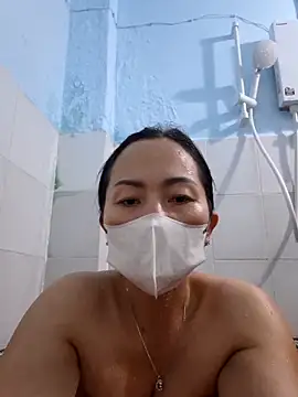 Snapshot of Baby-sexytits18 chatting on 12/16/25, 11:26 Baby-sexytits18 online show from 12/16/25, 11:26