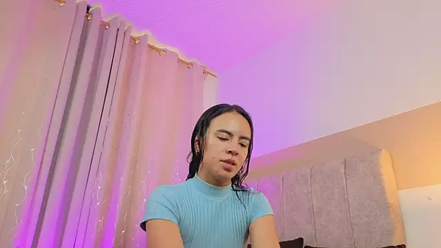 Snapshot of Zara_dulce chatting on 04/30/26, 12:00 Zara dulce online show from 04/30/26, 12:00