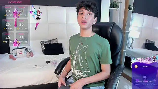 Snapshot of Santy_carrington chatting on 12/07/24, 09:17 Santy carrington online show from 12/07/24, 09:17