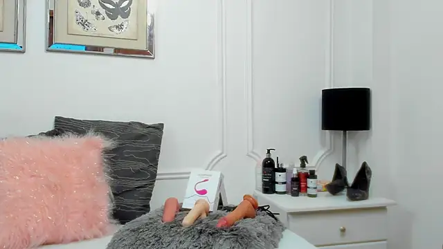 Snapshot of Santy_carrington chatting on 01/20/25, 10:04 Santy carrington online show from 01/20/25, 10:04