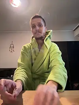 BWC69 69 69 online show from 12/24/24, 09:50