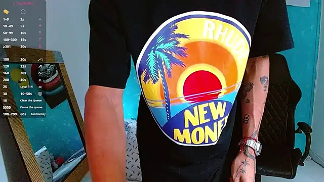 Snapshot of bray_hotboy777 chatting on 12/06/24, 03:11 bray hotboy777 online show from 12/06/24, 03:11