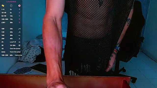 Snapshot of bray_hotboy777 chatting on 01/10/25, 10:57 bray hotboy777 online show from 01/10/25, 10:57