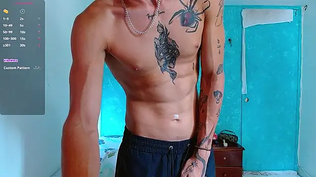 Snapshot of bray_hotboy777 chatting on 01/11/25, 03:31 bray hotboy777 online show from 01/11/25, 03:31