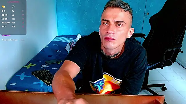 Snapshot of bray_hotboy777 chatting on 01/31/25, 11:56 bray hotboy777 online show from 01/31/25, 11:56