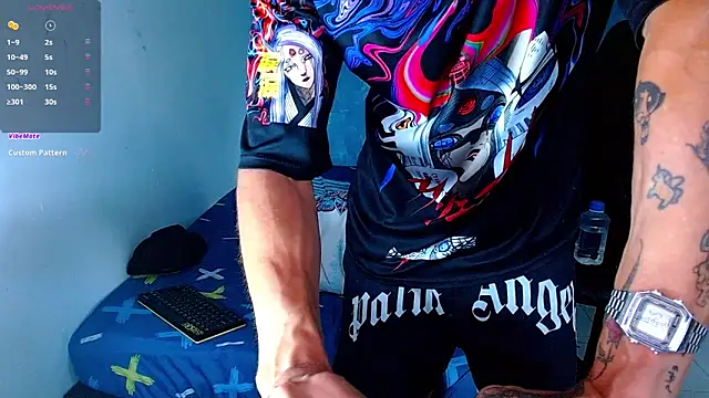 Snapshot of bray_hotboy777 chatting on 02/01/25, 10:44 bray hotboy777 online show from 02/01/25, 10:44