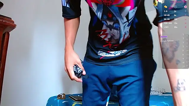 Snapshot of bray_hotboy777 chatting on 10/02/25, 03:52 bray hotboy777 online show from 10/02/25, 03:52