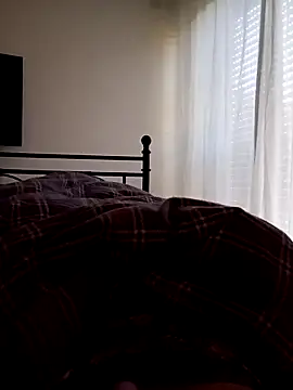 Snapshot of domdom26z chatting on 11/05/25, 11:54 domdom26z online show from 11/05/25, 11:54