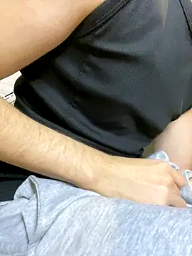 Snapshot of nickjason chatting on 10/14/25, 01:50 nickjason online show from 10/14/25, 01:50