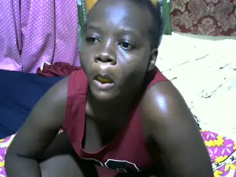 Snapshot of Thicky_kyla chatting on 03/05/25, 10:10 Thicky kyla online show from 03/05/25, 10:10