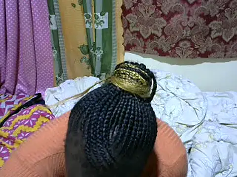 Snapshot of Thicky_kyla chatting on 03/08/25, 10:45 Thicky kyla online show from 03/08/25, 10:45