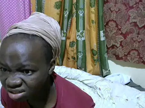 Snapshot of Thicky_kyla chatting on 03/20/25, 03:56 Thicky kyla online show from 03/20/25, 03:56