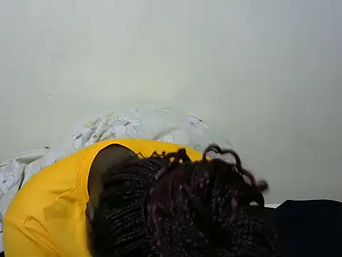 Snapshot of Thicky_kyla chatting on 09/08/25, 08:08 Thicky kyla online show from 09/08/25, 08:08