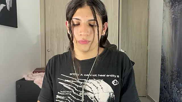 gabriel  manson online show from 11/19/25, 11:05