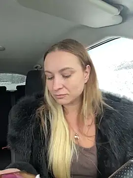 Snapshot of OlgaBuzzz chatting on 11/12/25, 06:36 OlgaBuzzz online show from 11/12/25, 06:36