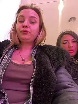 Snapshot of OlgaBuzzz chatting on 02/06/26, 08:51 OlgaBuzzz online show from 02/06/26, 08:51