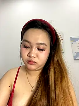 Odette68 online show from 11/04/25, 04:44