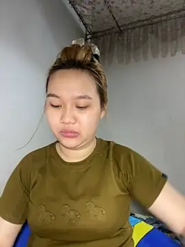 Odette68 online show from 05/18/26, 12:18