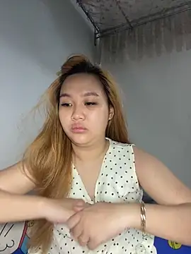 Odette68 online show from 06/03/26, 12:13