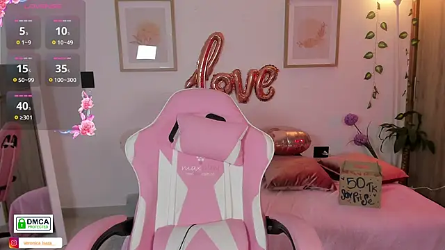 Veronica isaza   online show from 03/04/26, 12:33