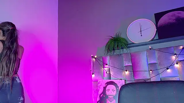 AmbarHills 1 online show from 02/17/26, 11:40