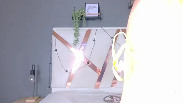 AmbarHills 1 online show from 02/27/26, 11:43