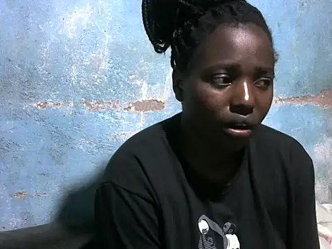 Snapshot of sweet_gal01 chatting on 10/09/25, 06:50 sweet gal01 online show from 10/09/25, 06:50