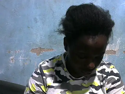 Snapshot of sweet_gal01 chatting on 10/16/25, 07:59 sweet gal01 online show from 10/16/25, 07:59