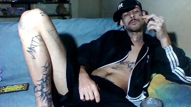 Snapshot of sellvageria chatting on 11/07/25, 06:30 sellvageria online show from 11/07/25, 06:30