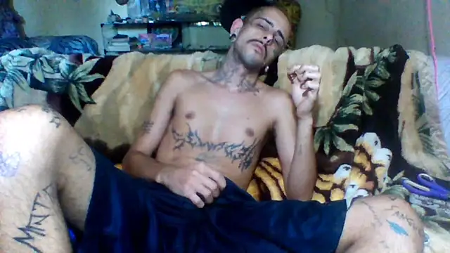 Snapshot of sellvageria chatting on 11/25/25, 07:14 sellvageria online show from 11/25/25, 07:14