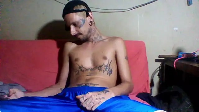 Snapshot of sellvageria chatting on 01/10/26, 11:42 sellvageria online show from 01/10/26, 11:42