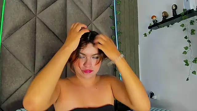 AbbyWathson online show from 12/18/25, 11:38