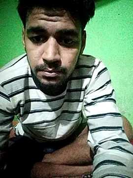 Snapshot of Kamrul1111a chatting on 12/14/24, 01:39 Kamrul1111a online show from 12/14/24, 01:39