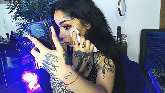 CreamyInkky  online show from 04/07/26, 04:57